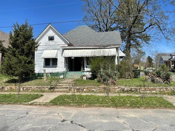 2300 W 18th St, Little Rock, AR 72202