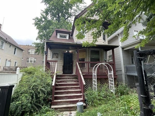 5252 W Ferdinand St, Chicago, IL 60644