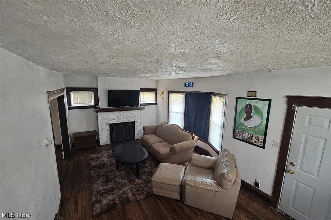 15301 Parkgrove Ave, Cleveland, OH 44110 — photo 10