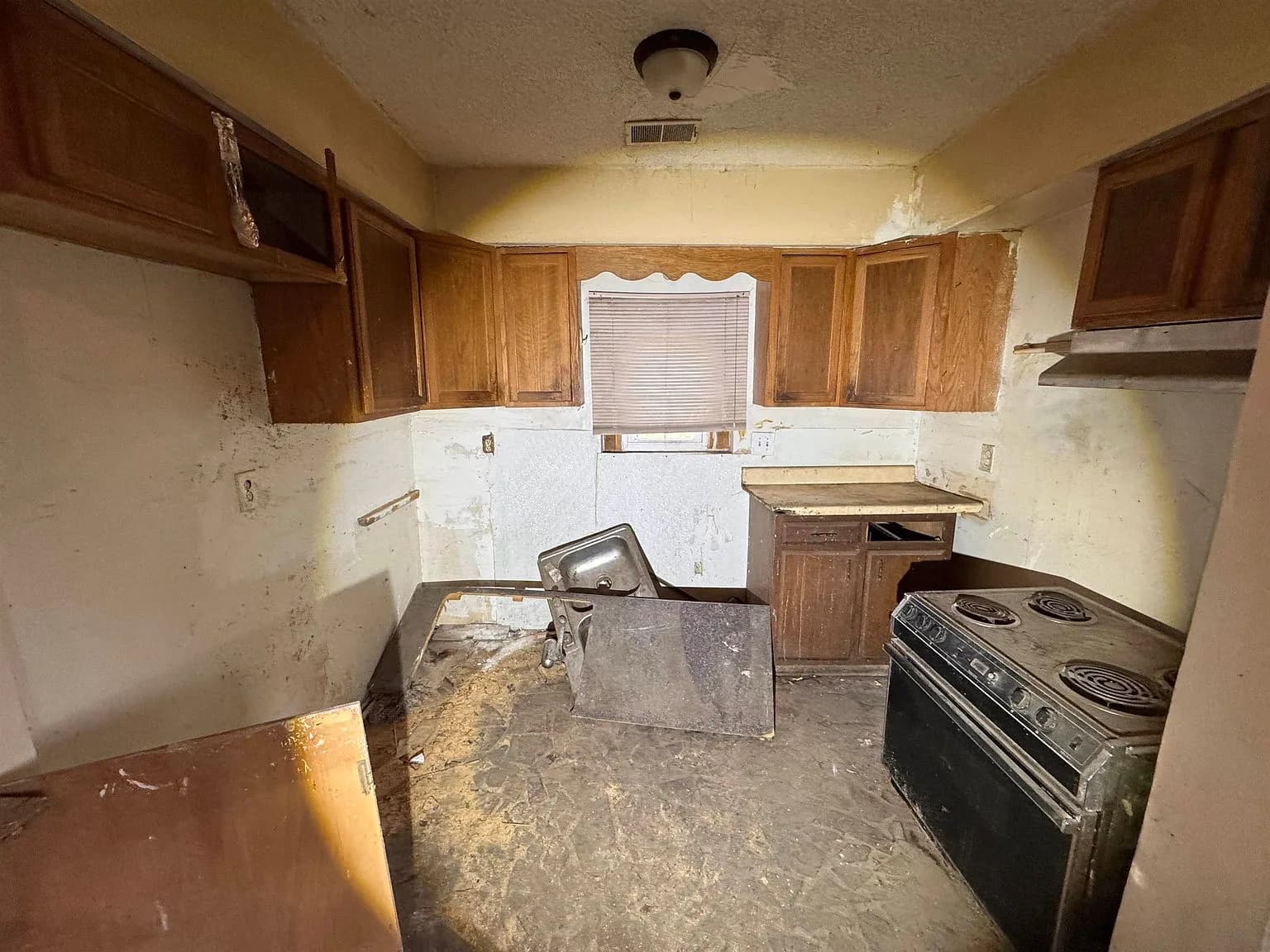 1002 Creston Ave, Memphis, TN 38127 — photo 10