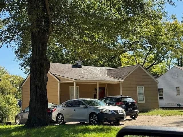 3204 Millwood Rd, Memphis, TN 38109 — photo 3