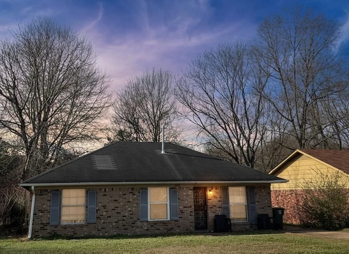 599 Blackhawk Rd, Memphis, TN 38109