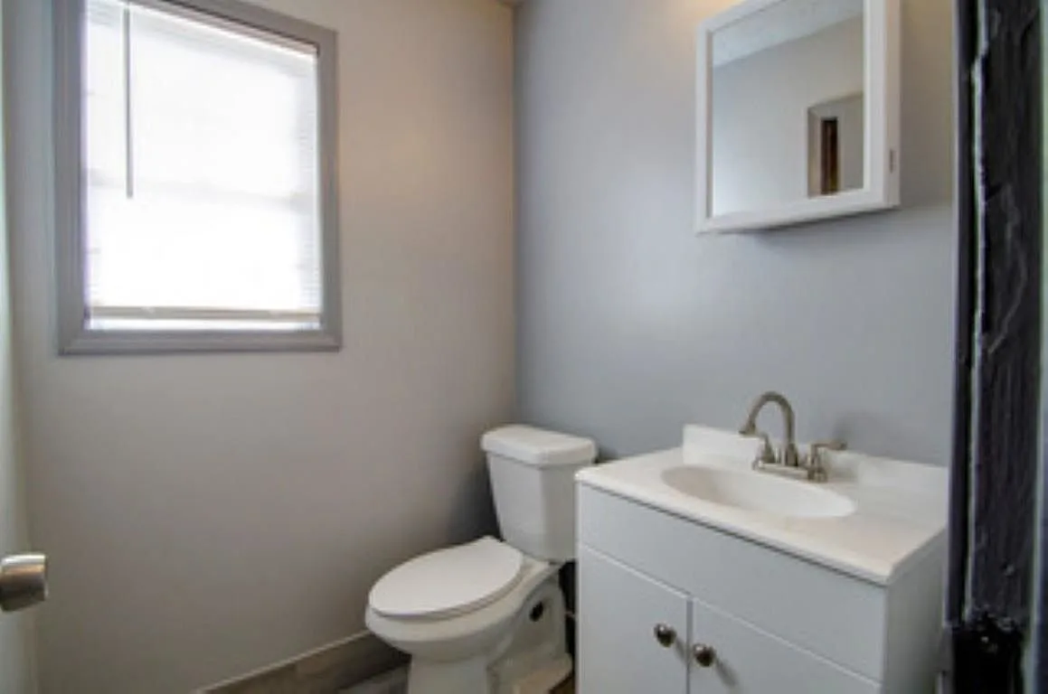396 W Holmes Rd, Memphis, TN 38109 — photo 9