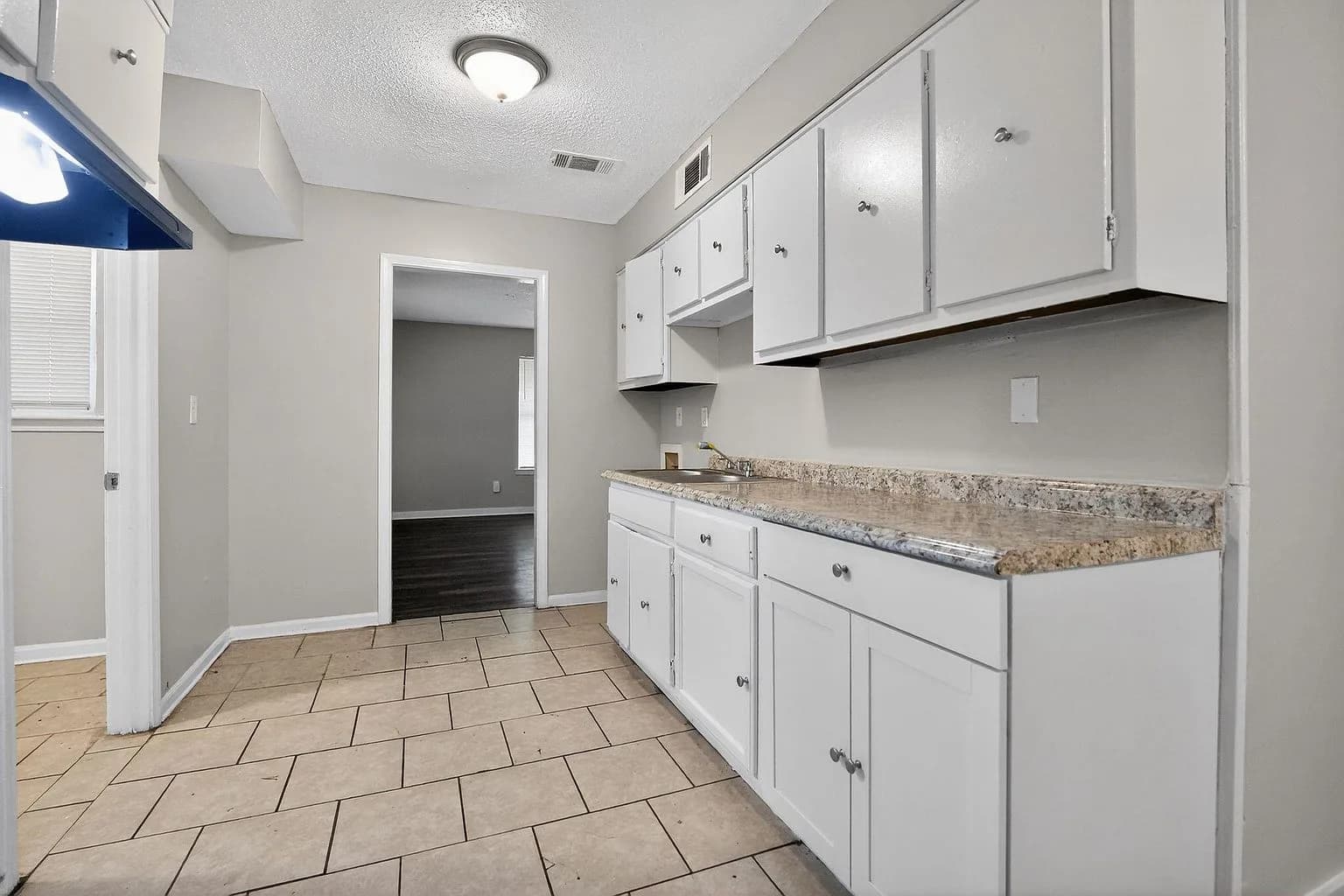 3325 Cedar Springs Dr, Memphis, TN 38128 — photo 16