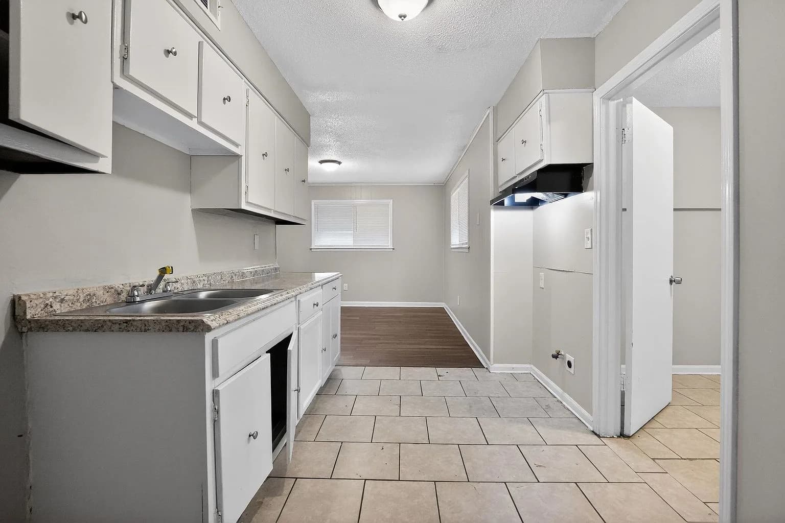 3325 Cedar Springs Dr, Memphis, TN 38128 — photo 19