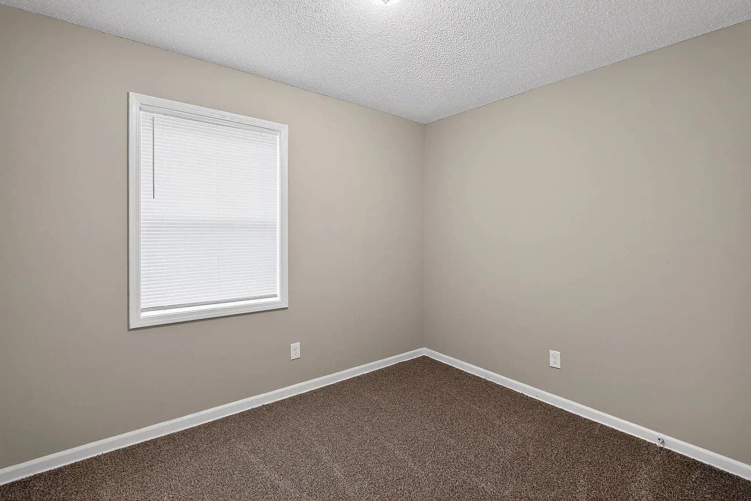 4098 Kerwin Dr, Memphis, TN 38128 — photo 8