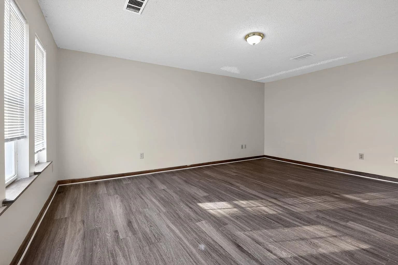 3877 Black Forest Dr, Memphis, TN 38128 — photo 15