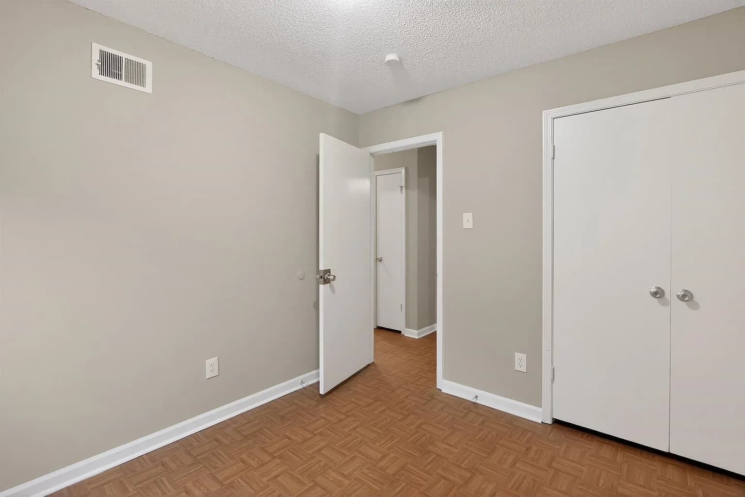 5092 Breckenwood Dr, Memphis, TN 38127 — photo 25