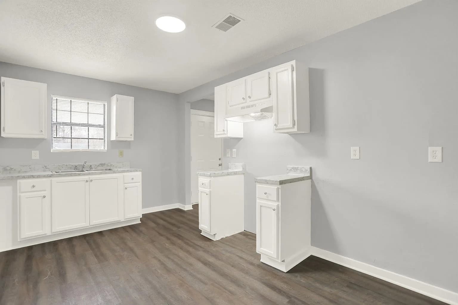 5328 Clinchport Cir, Memphis, TN 38127 — photo 9