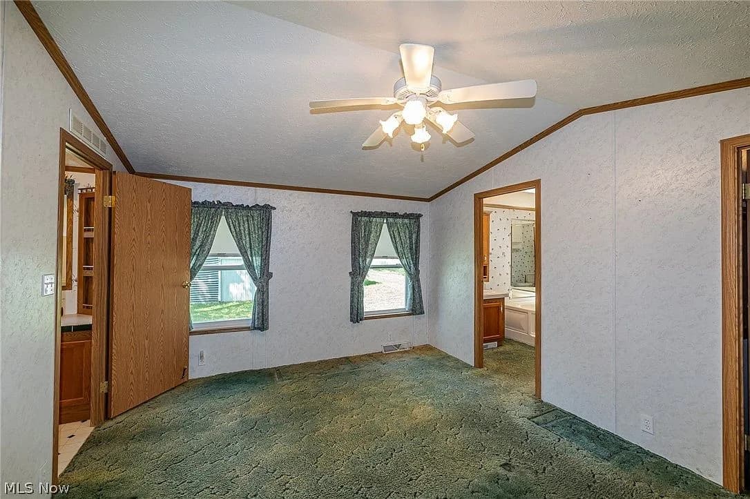 9 Overland Dr, Olmsted Falls, OH 44138 — photo 23