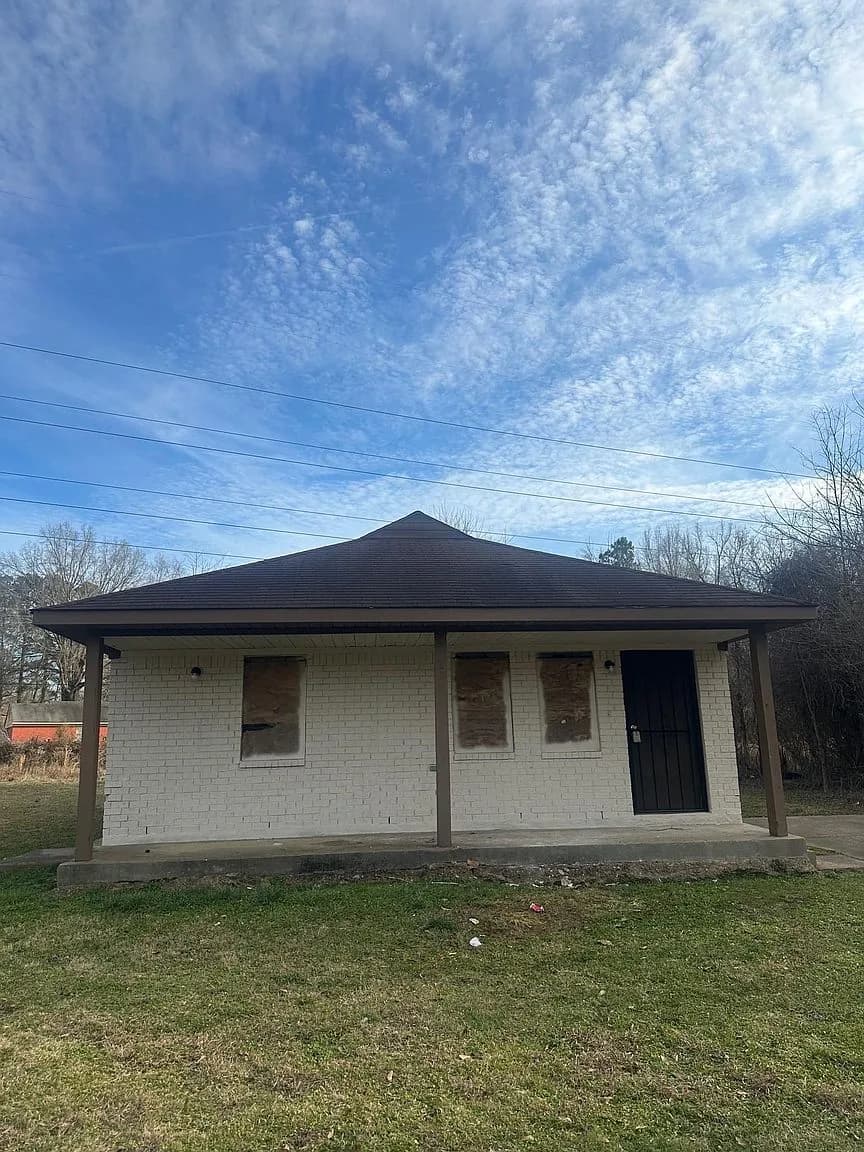 3569 Russelwood Dr, Memphis, TN 38128